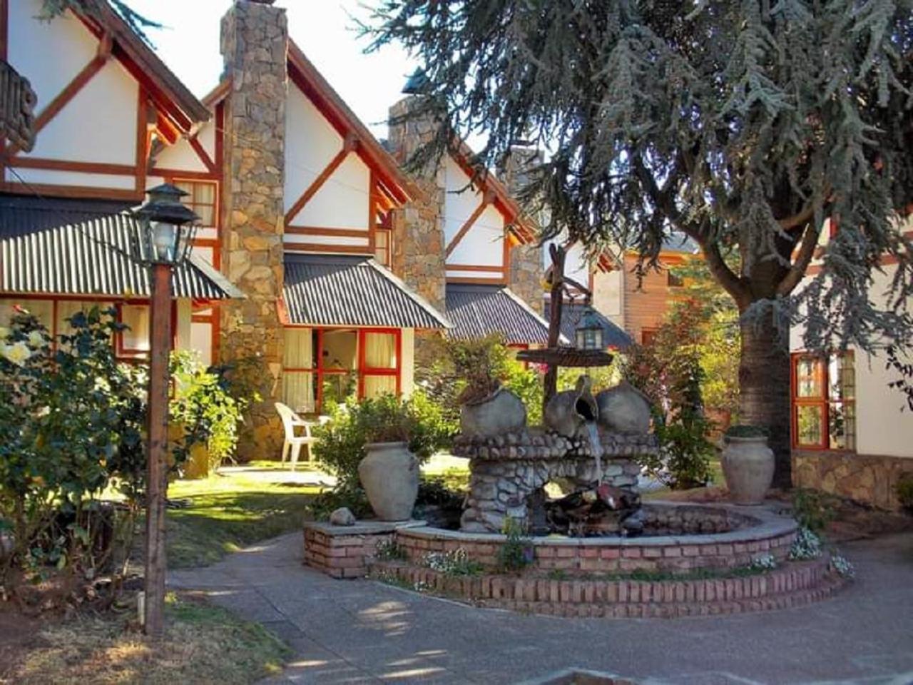 Cabanas Luz De Luna San Martin de los Andes Ngoại thất bức ảnh